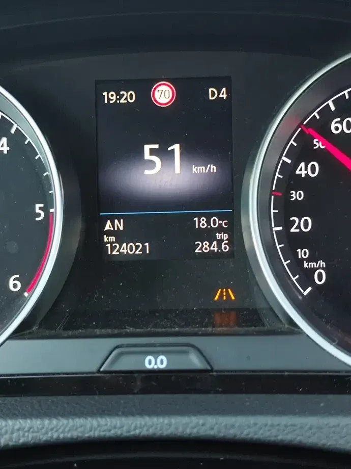Volkswagen Golf VII 2.0 TDI BlueMotion Technology DSG Allstar — imagine 5
