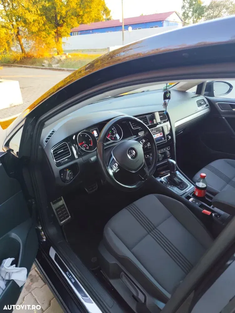 Volkswagen Golf VII 2.0 TDI BlueMotion Technology DSG Allstar — imagine 6