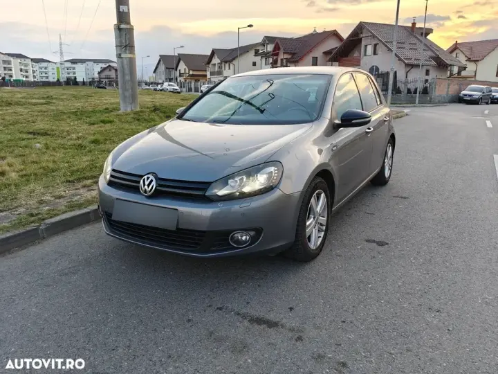 Volkswagen Golf VI 1.6 TDI DPF BMT Highline