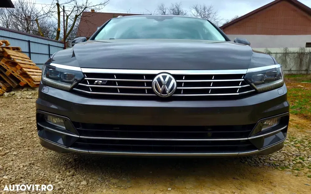 Volkswagen Passat B8 2.0 TDI SCR DSG Highline — imagine 2