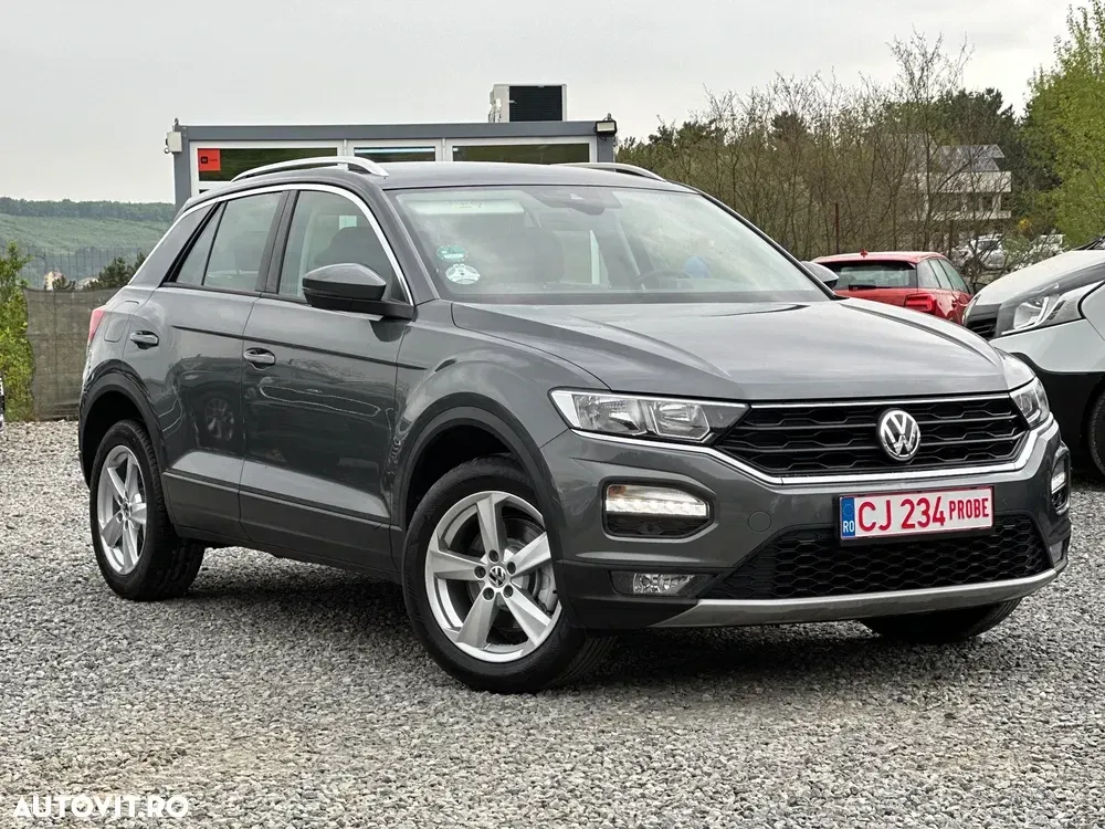 Volkswagen T-Roc — imagine 3