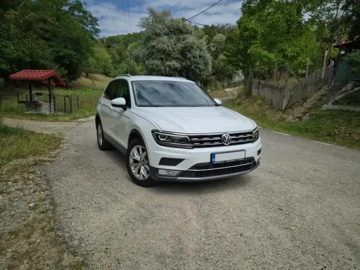 Volkswagen Tiguan II 2.0 TDI DPF DSG 4Mot Highline