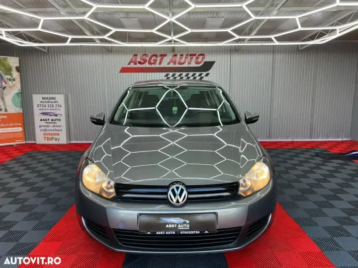 Volkswagen Golf VI