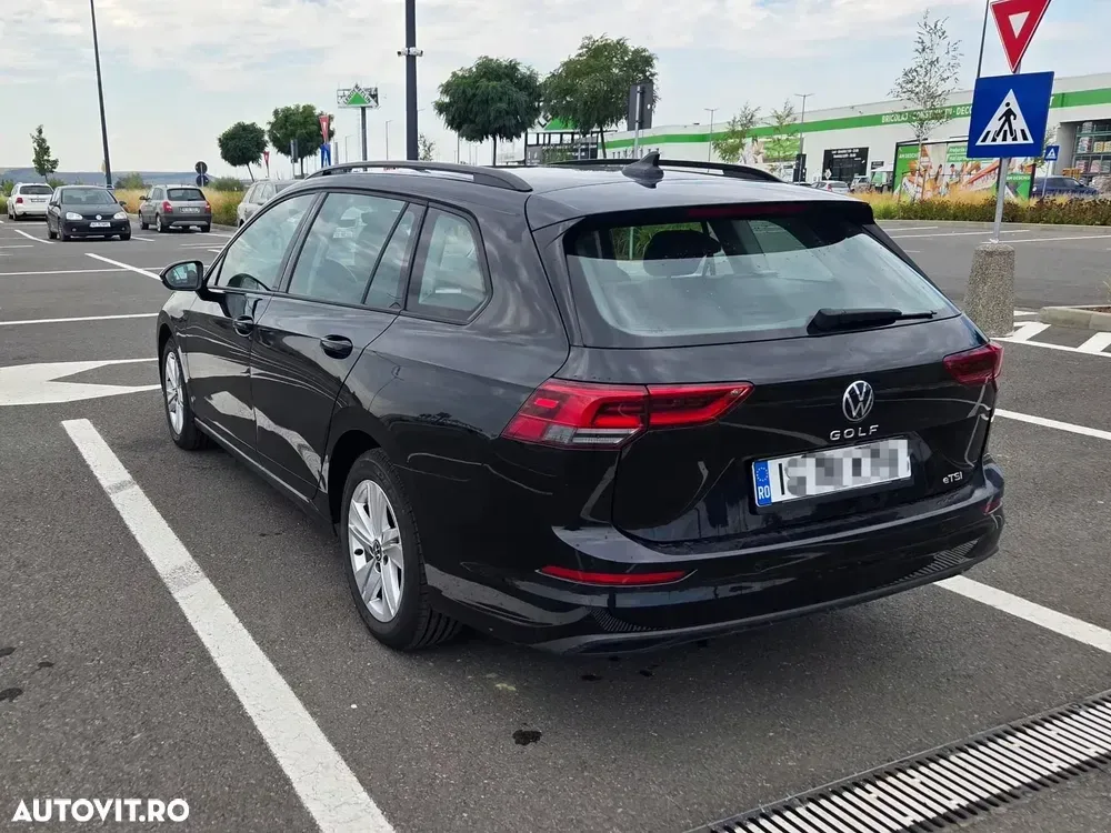 Volkswagen Golf VIII 1.5 eTSI ACT DSG MHEV Life — imagine 5