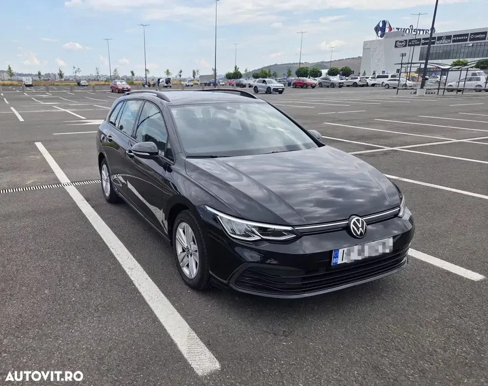 Volkswagen Golf VIII 1.5 eTSI ACT DSG MHEV Life — imagine 4