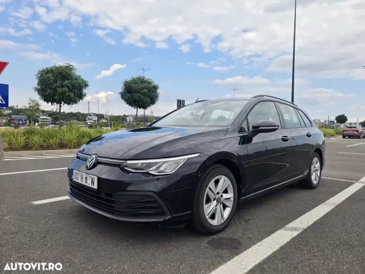 Volkswagen Golf VIII 1.5 eTSI ACT DSG MHEV Life