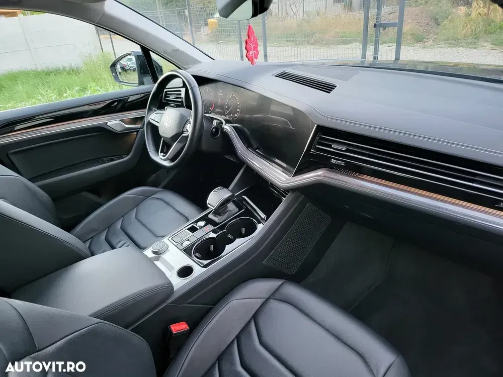 Volkswagen Touareg V6 TDI Elegance — imagine 3