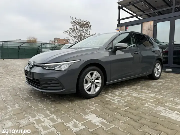 Volkswagen Golf VIII 1.5 eTSI OPF DSG Life