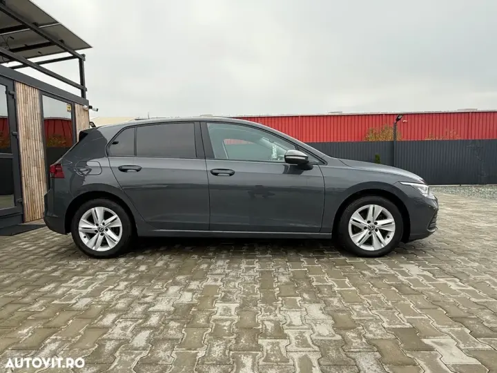 Volkswagen Golf VIII 1.5 eTSI OPF DSG Life