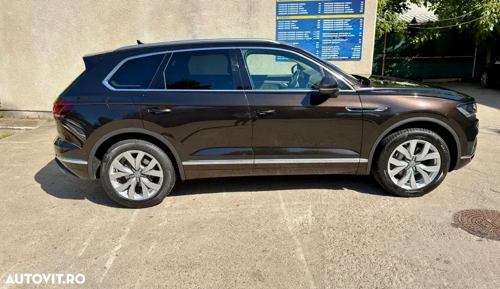 Volkswagen Touareg III V6 TDI Elegance — imagine 2