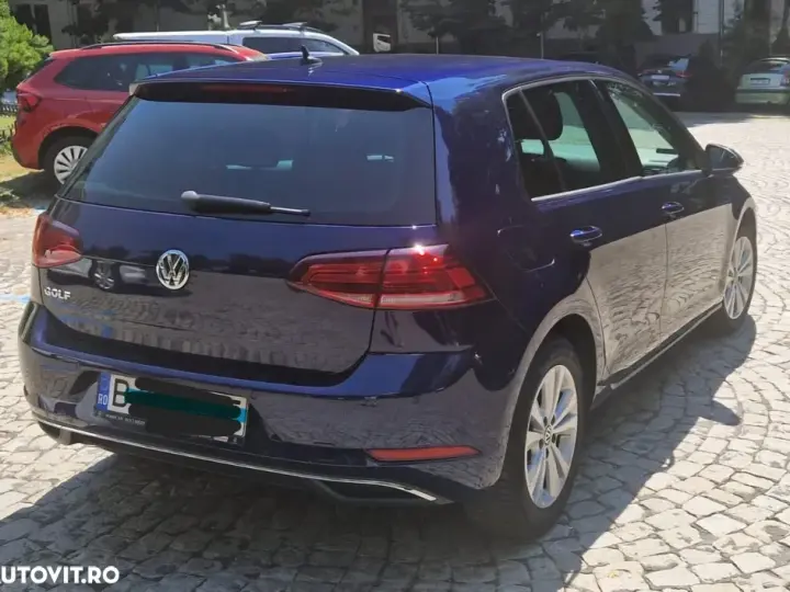 Volkswagen Golf VII