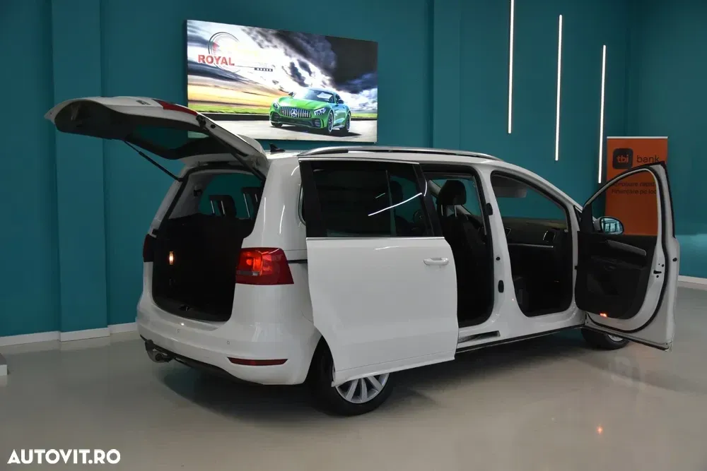 Volkswagen Sharan II 2.0 TDI DSG Blue Motion Highline — imagine 3