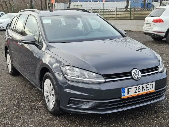 Volkswagen Golf VII 1.0 TSI Trendline