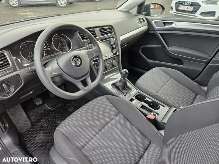 Volkswagen Golf VII 1.0 TSI Trendline