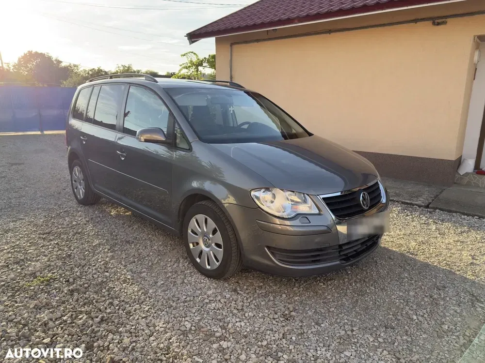 Volkswagen Touran 1.9 TDI DPF Highline — imagine 3
