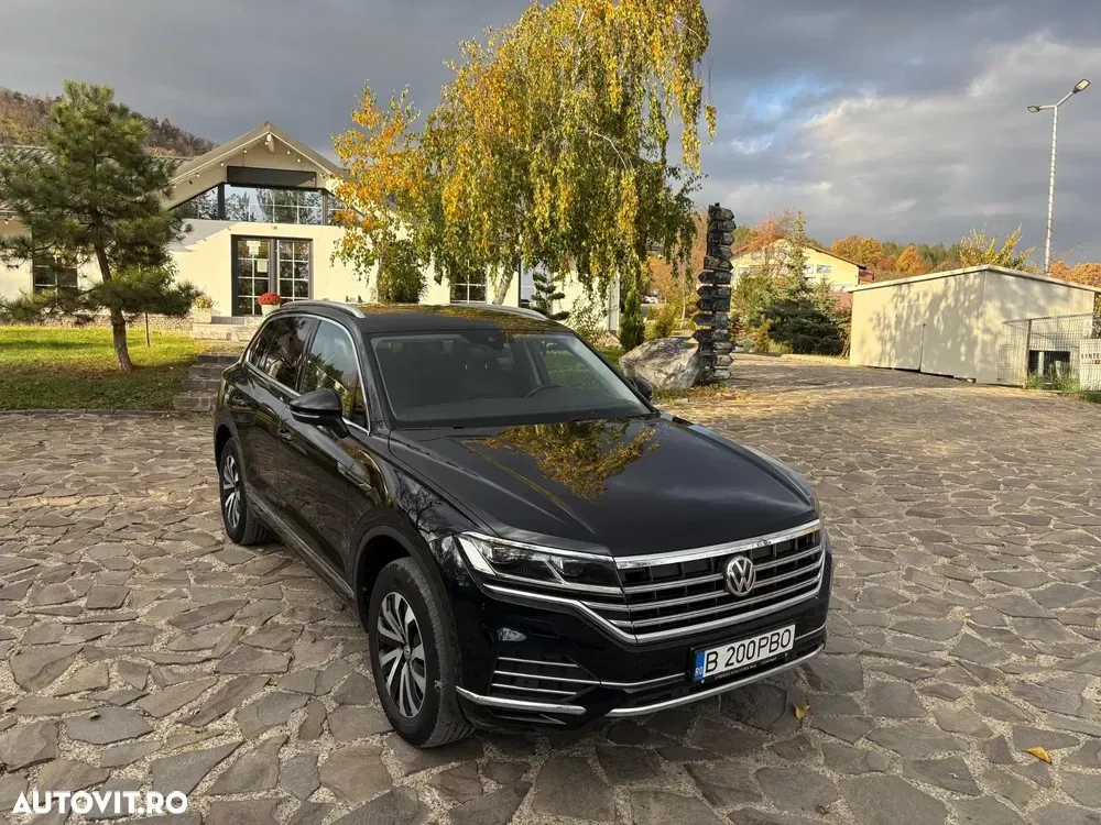 Volkswagen Touareg III V6 TDI Elegance — imagine 6