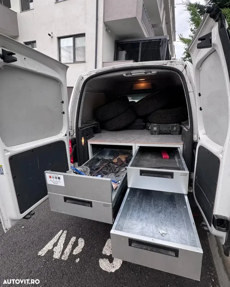 Volkswagen Caddy Maxi 2.0 TDI Trendline — imagine 2