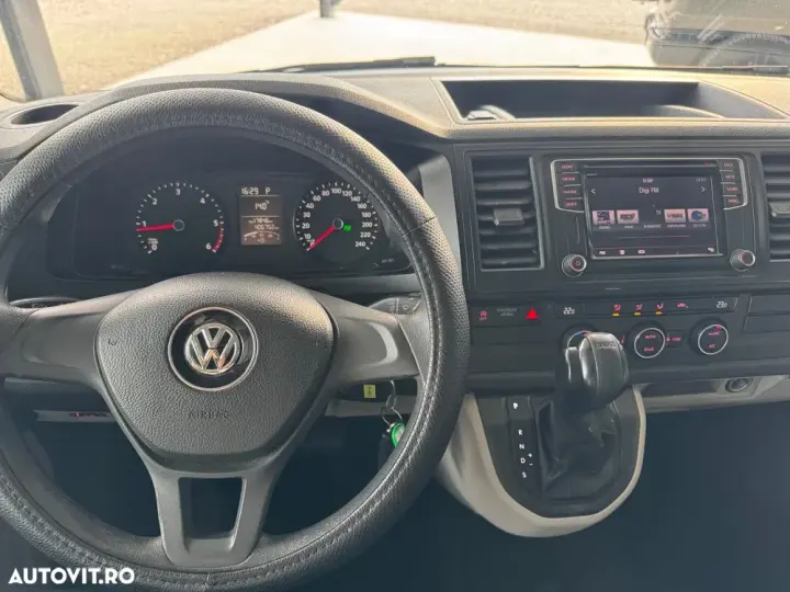 Volkswagen Caravelle