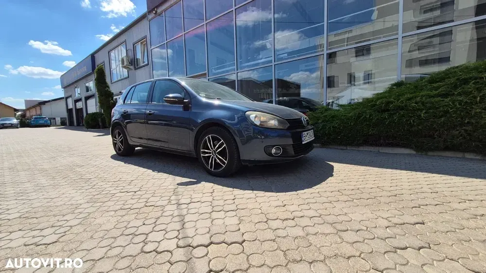 Volkswagen Golf 1.6 TDI DPF Trendline — imagine 3