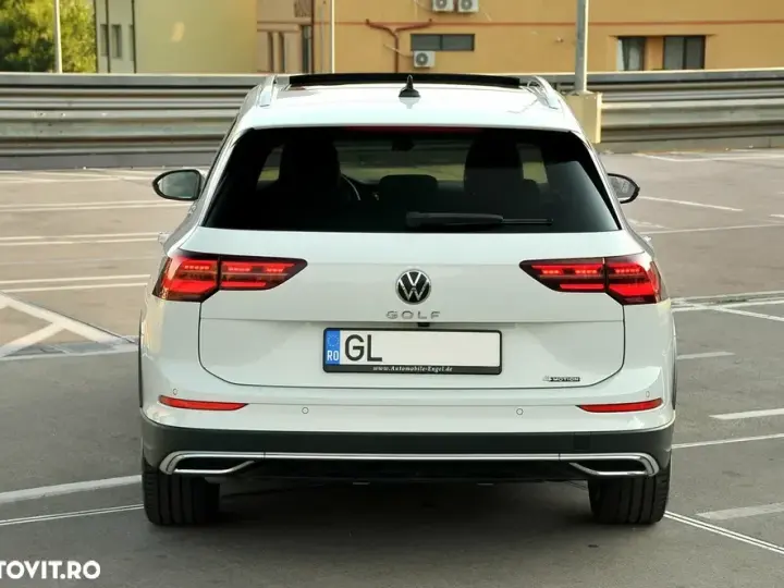 Volkswagen Golf VIII 2.0 TDI 4Motion SCR DSG Alltrack