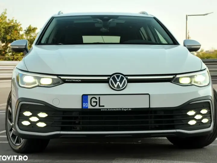 Volkswagen Golf VIII 2.0 TDI 4Motion SCR DSG Alltrack
