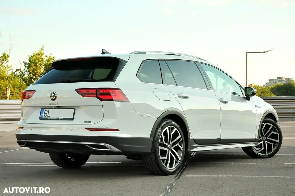 Volkswagen Golf VIII 2.0 TDI 4Motion SCR DSG Alltrack — imagine 2