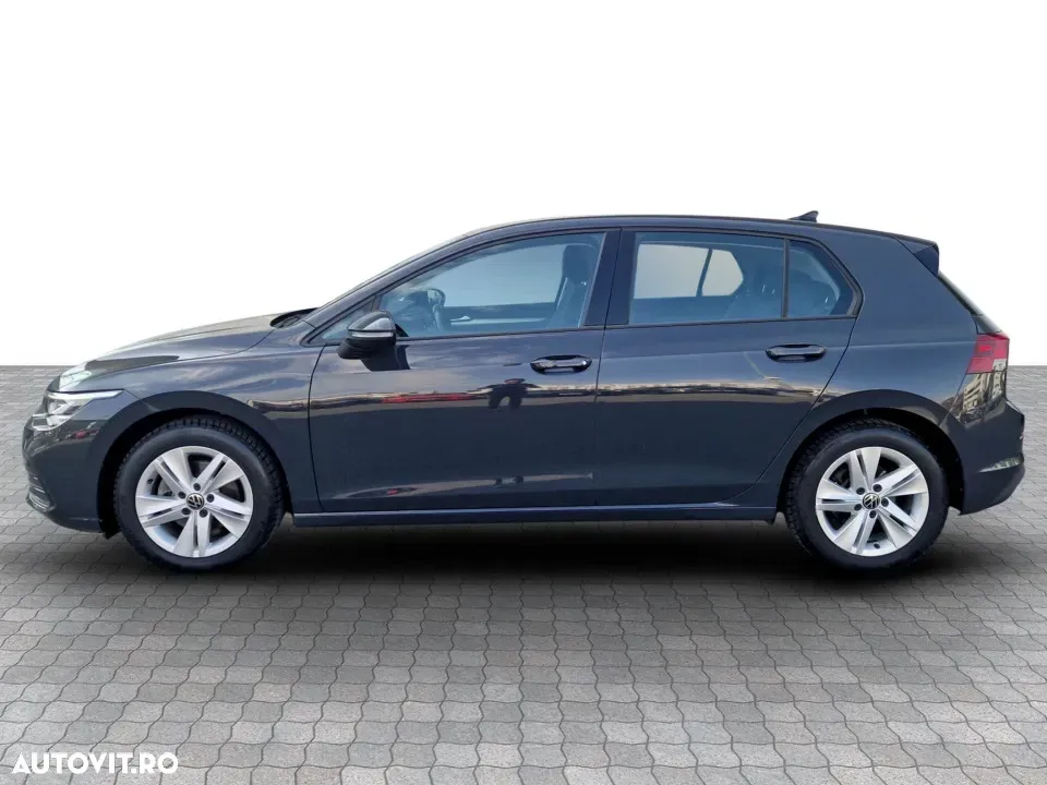 Volkswagen Golf VIII 1.0 TSI Life — imagine 2