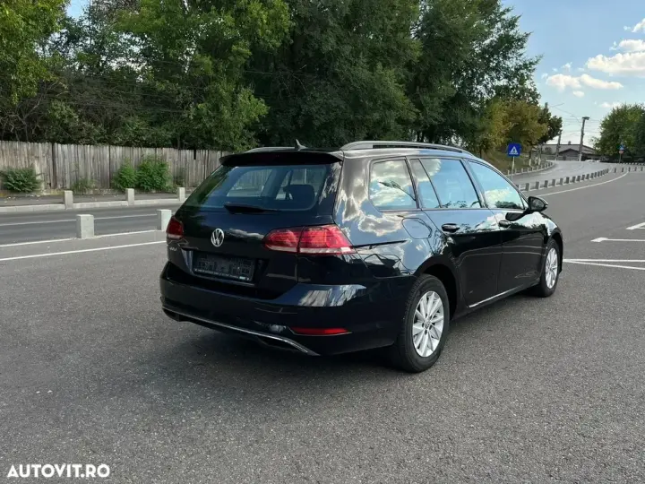 Volkswagen Golf VII