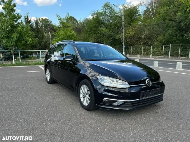 Volkswagen Golf VII