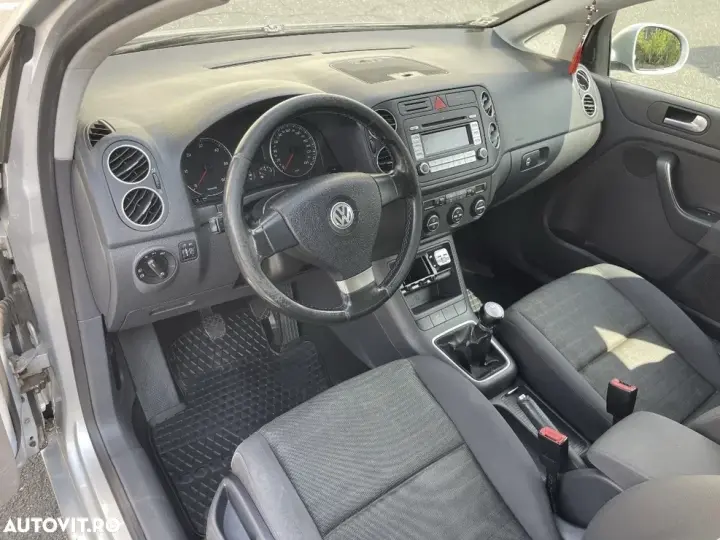 Volkswagen Golf V 1.9 TDI Tour Edition