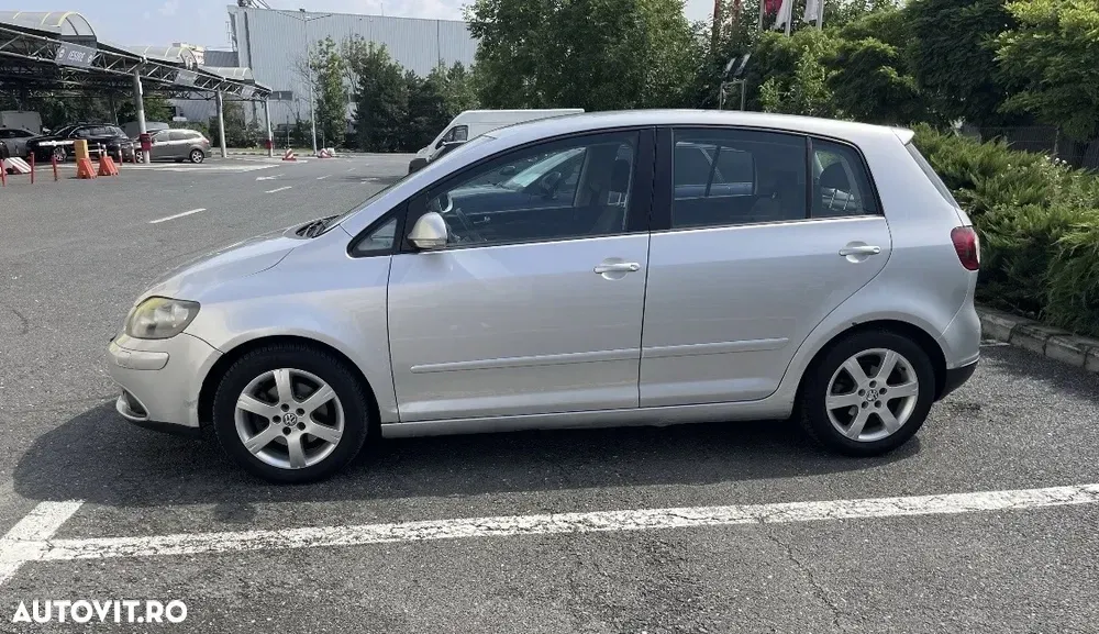Volkswagen Golf V 1.9 TDI Tour Edition — imagine 3