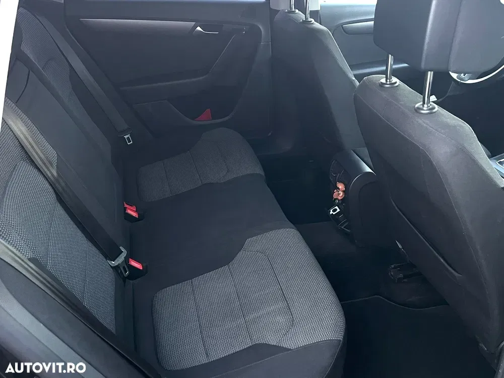 Volkswagen Passat B7 — imagine 6