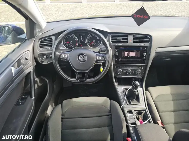 Volkswagen Golf VII 1.0 TSI Trendline