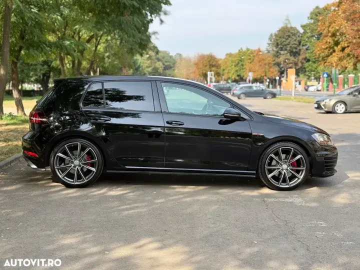 Volkswagen Golf VII 2.0 TSI BMT DSG GTI