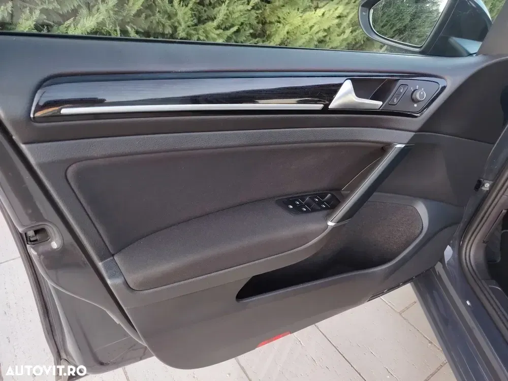 Volkswagen Golf VII 2.0 TDI SCR DSG Highline — imagine 4