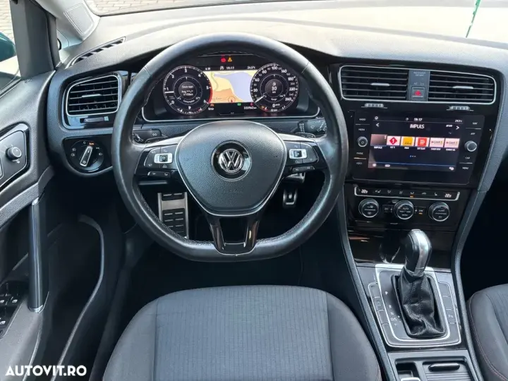 Volkswagen Golf VII 1.6 TDI DSG Sound