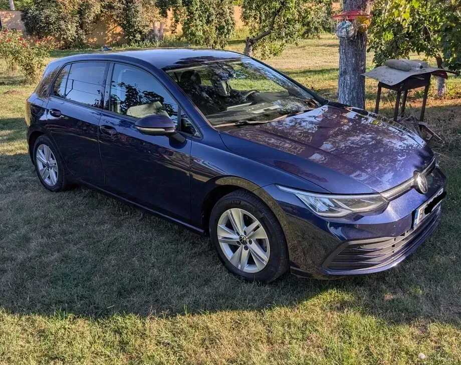Volkswagen Golf VIII 1.5 TSI ACT Life — imagine 2