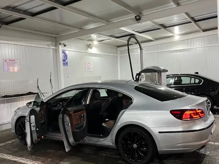 Volkswagen Passat CC 2.0 TDI BMT DSG 4Motion