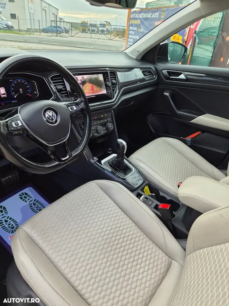 Volkswagen T-Roc — imagine 4