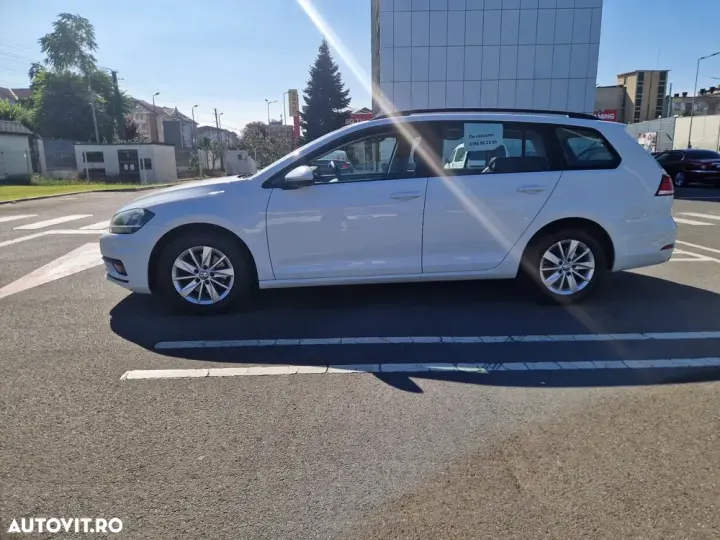 Volkswagen Golf VII 1.6 TDI Comfortline
