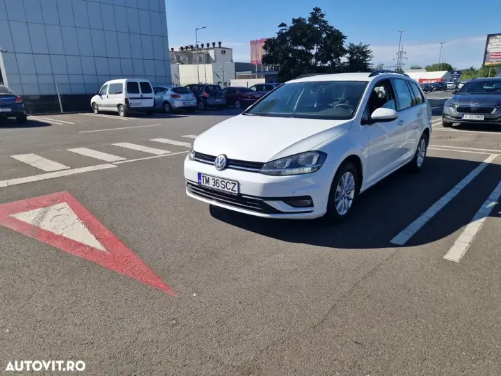 Volkswagen Golf VII 1.6 TDI Comfortline
