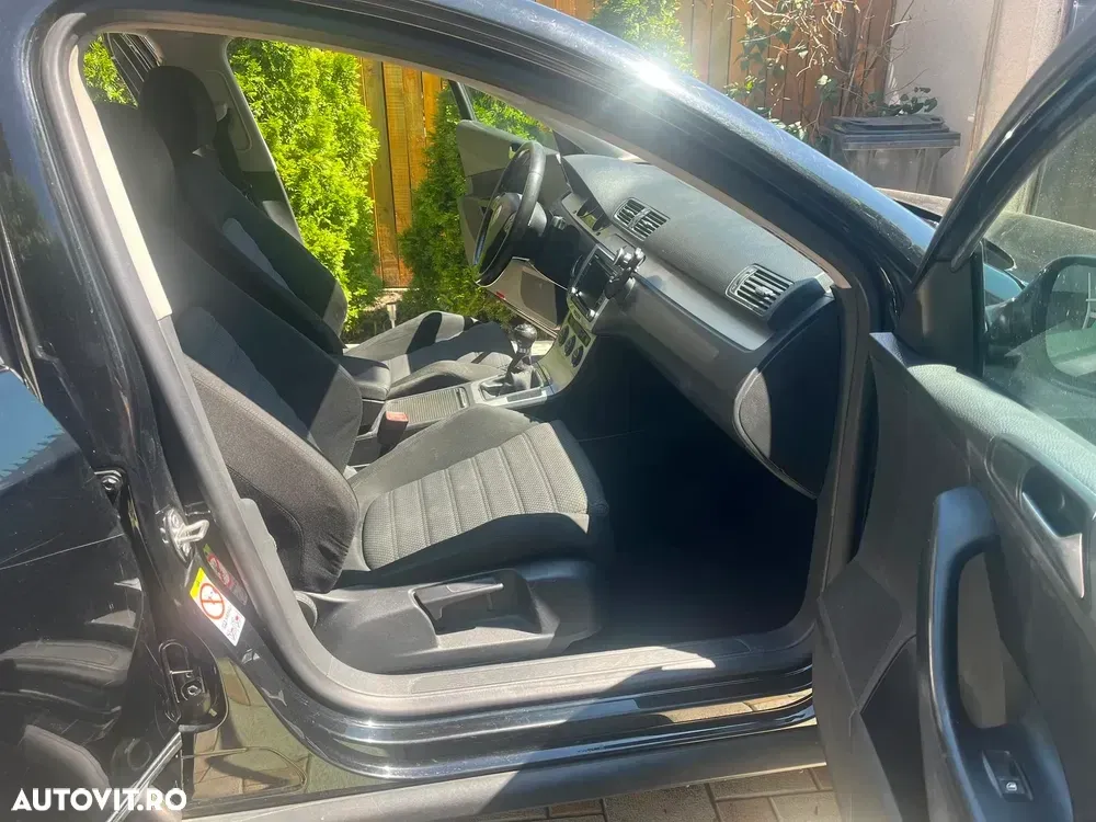 Volkswagen Passat 2.0TDI Comfortline DPF — imagine 5