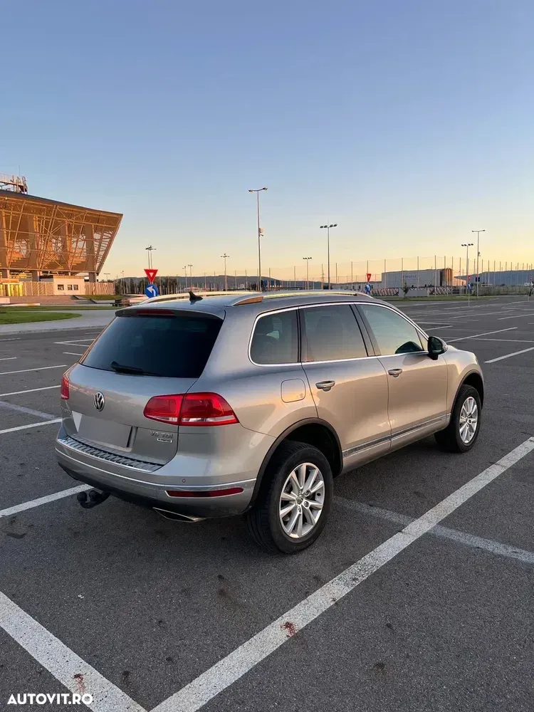 Volkswagen Touareg II — imagine 3