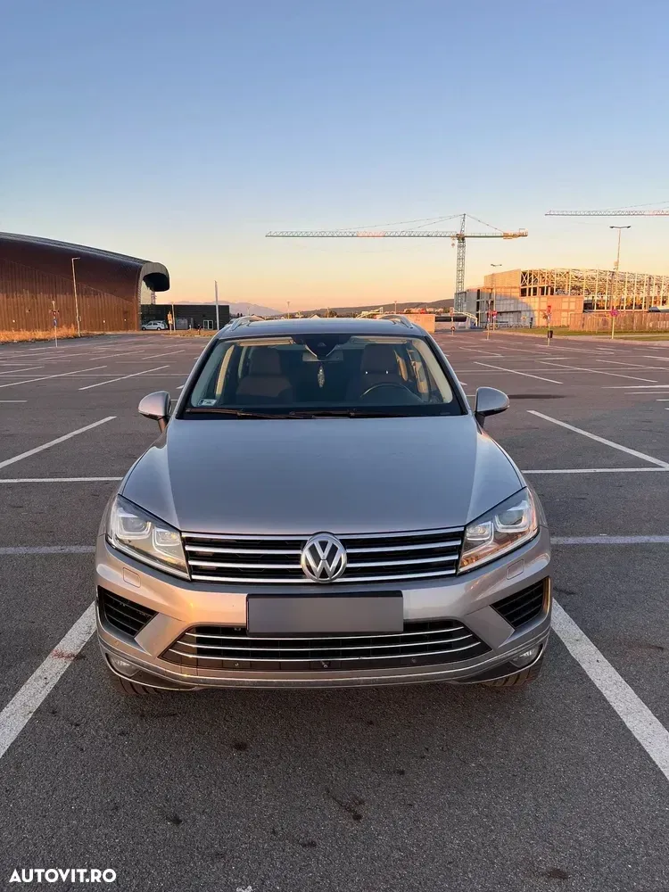 Volkswagen Touareg II — imagine 6