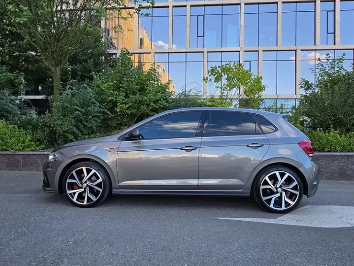 Volkswagen Polo VI