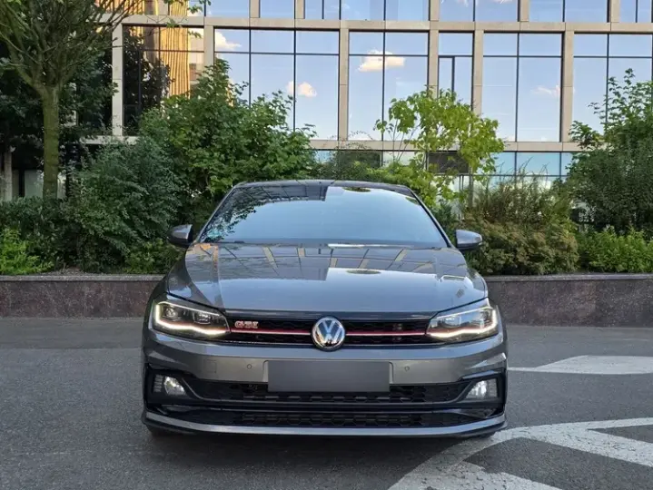 Volkswagen Polo VI