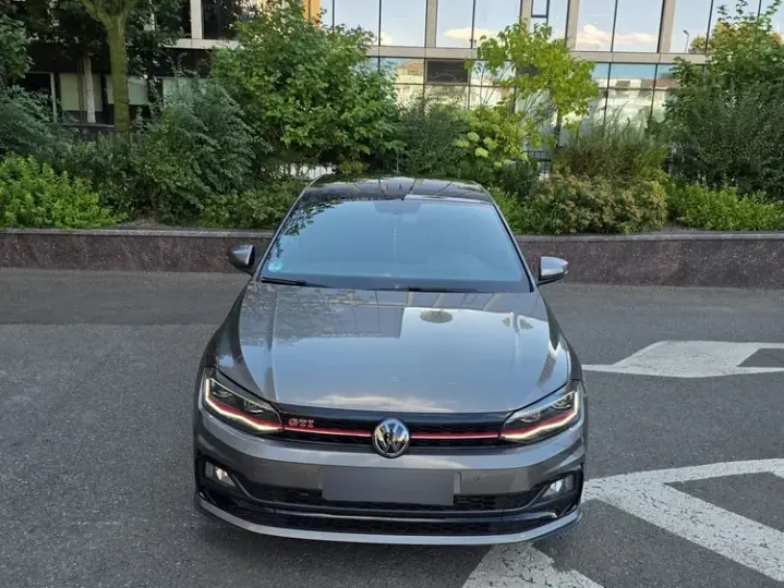 Volkswagen Polo VI