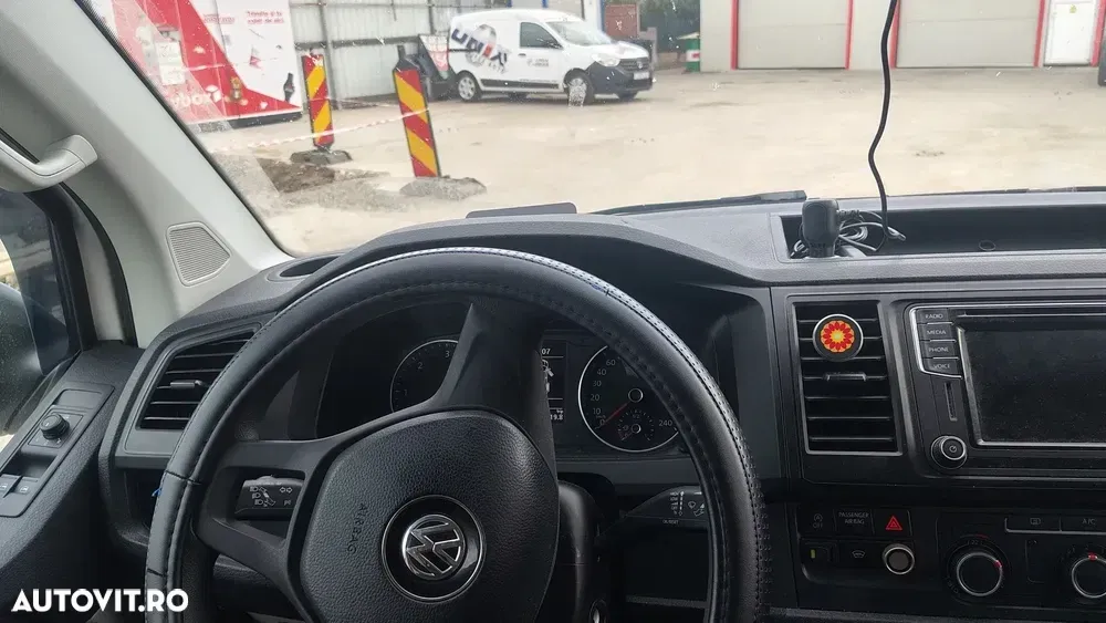 Volkswagen Transporter T6 — imagine 2