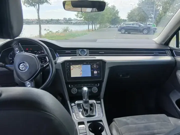 Volkswagen Passat B8 2.0 TDI DSG Comfortline