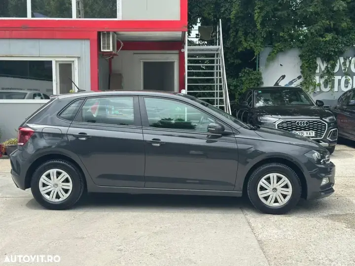 Volkswagen Polo VI 1.0 Trendline